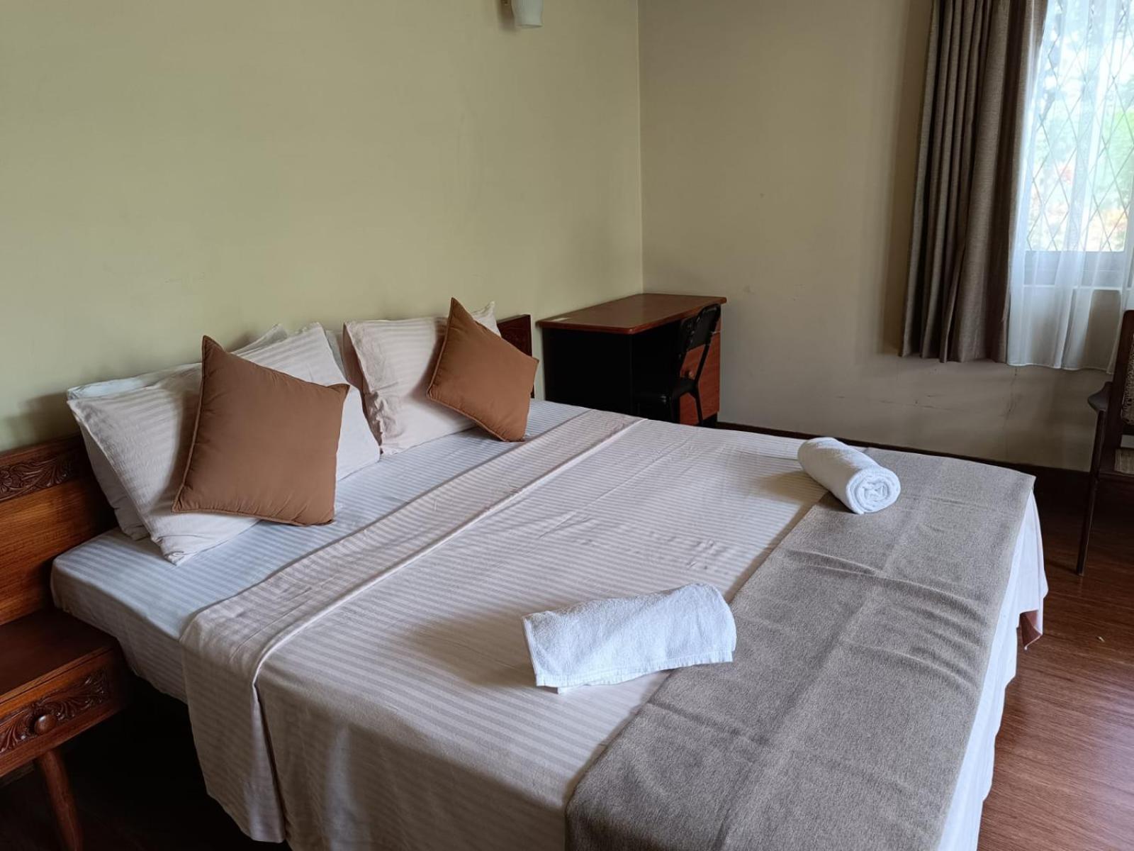 Shalom Apartamento Peradeniya Exterior foto